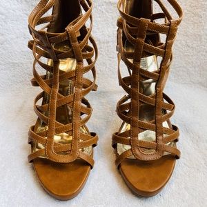 J Lo Stilletto heel sz 7